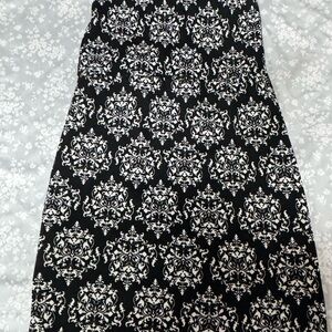 Elegant Black and White Patterned Skirt